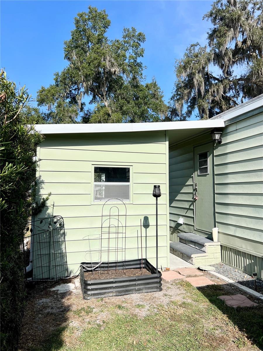 CONTINENTAL COUNTRY CLUB COMMU - Residential