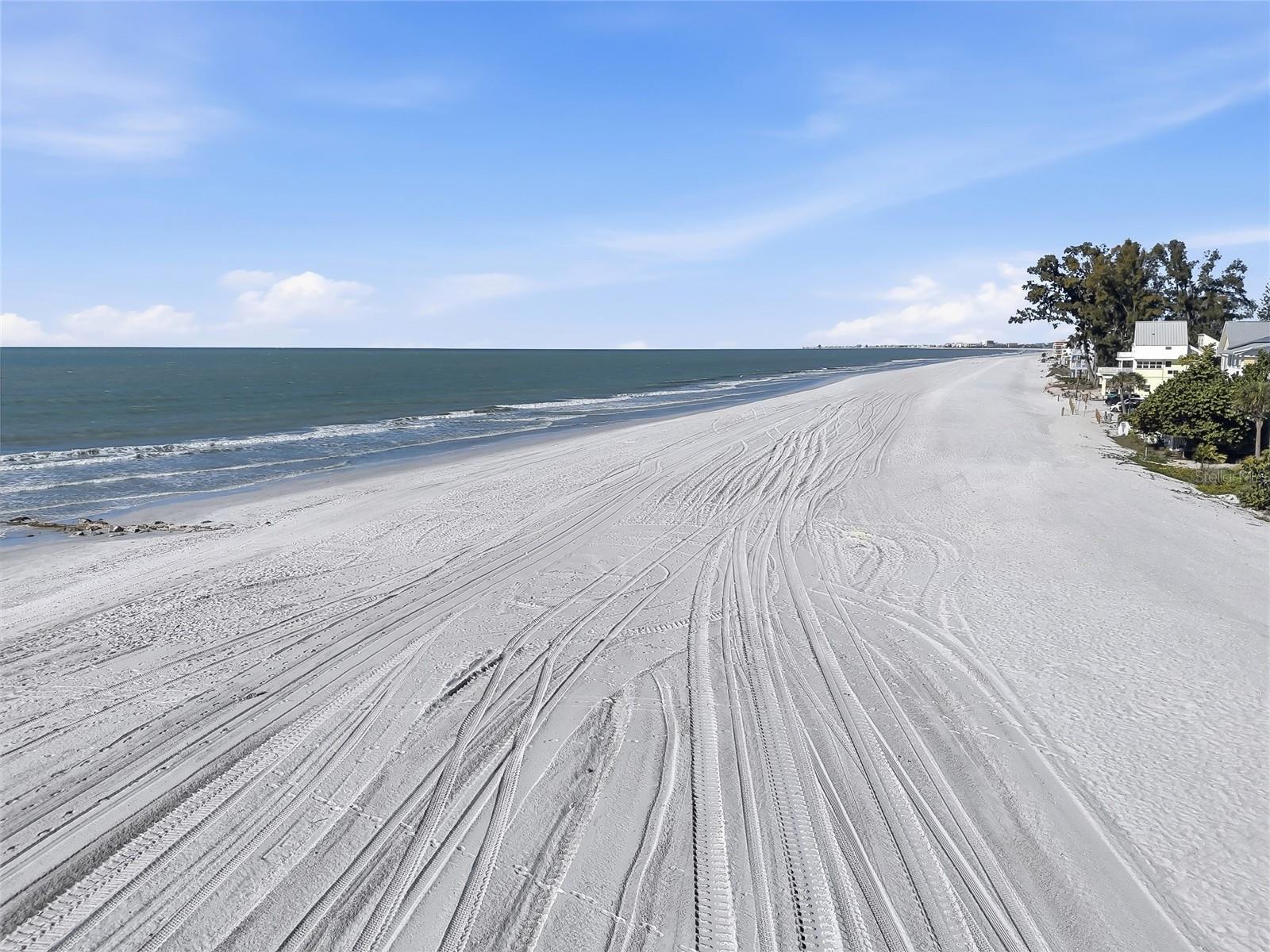 PENGUIN CABANA SUB - Residential