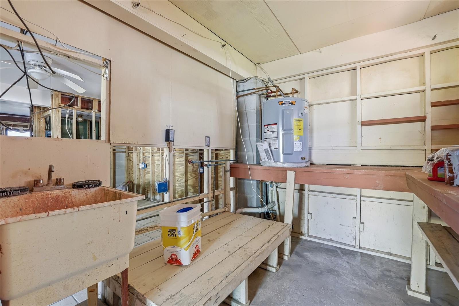 PENGUIN CABANA SUB - Residential