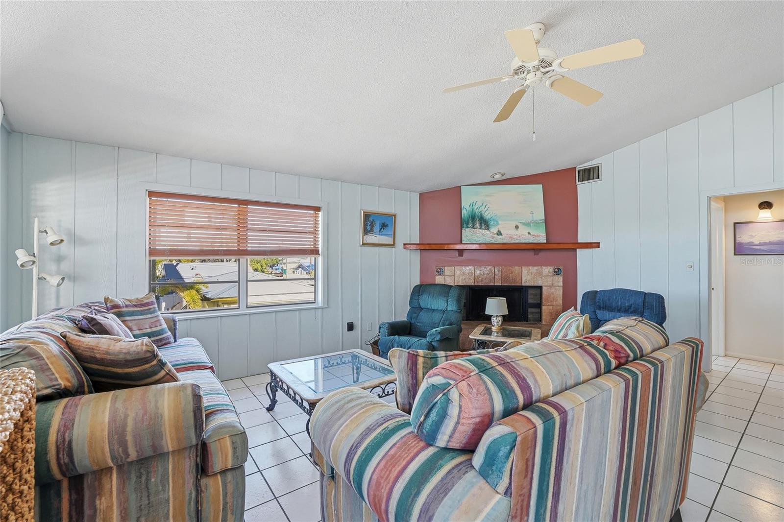 PENGUIN CABANA SUB - Residential