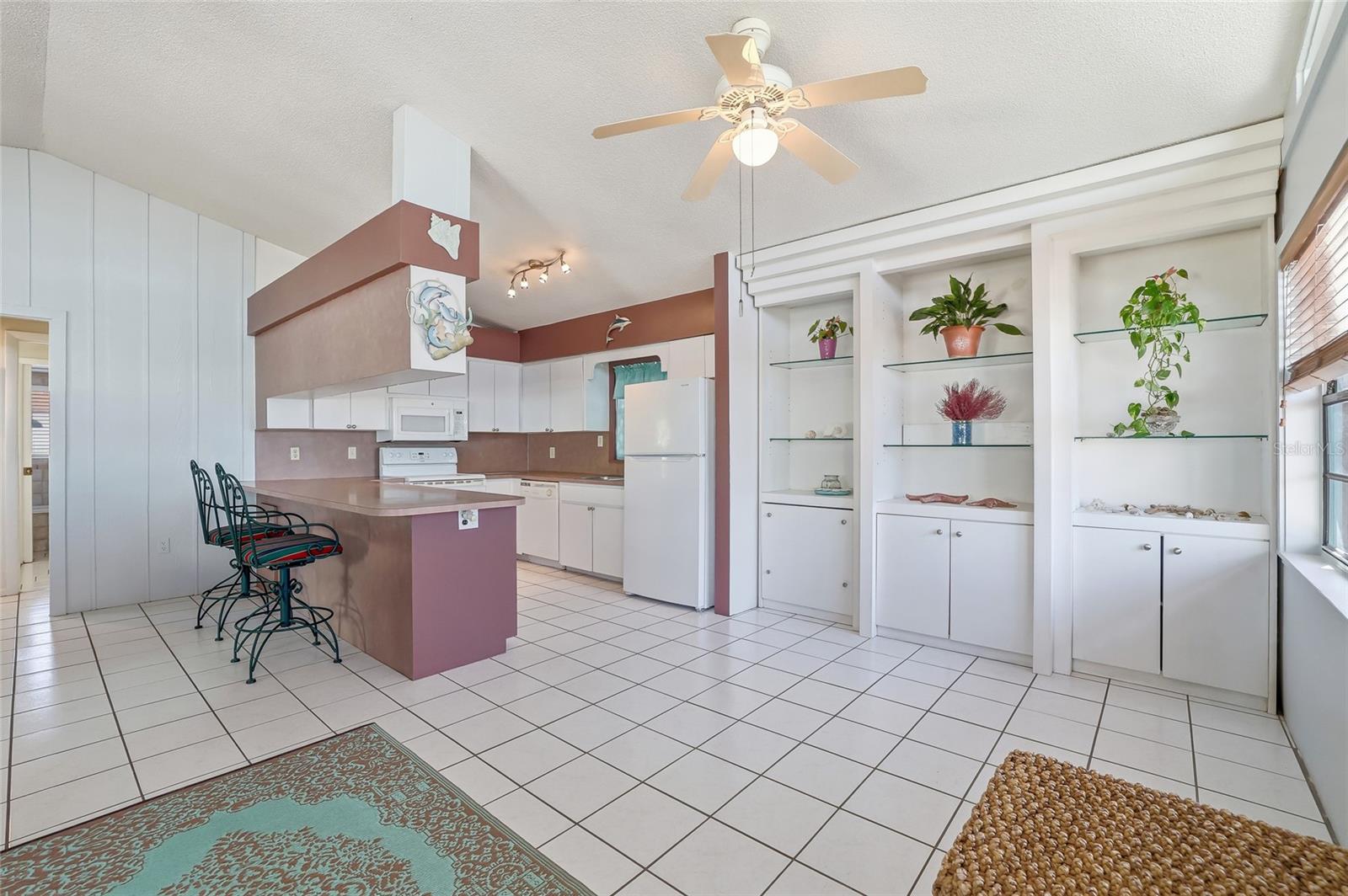 PENGUIN CABANA SUB - Residential