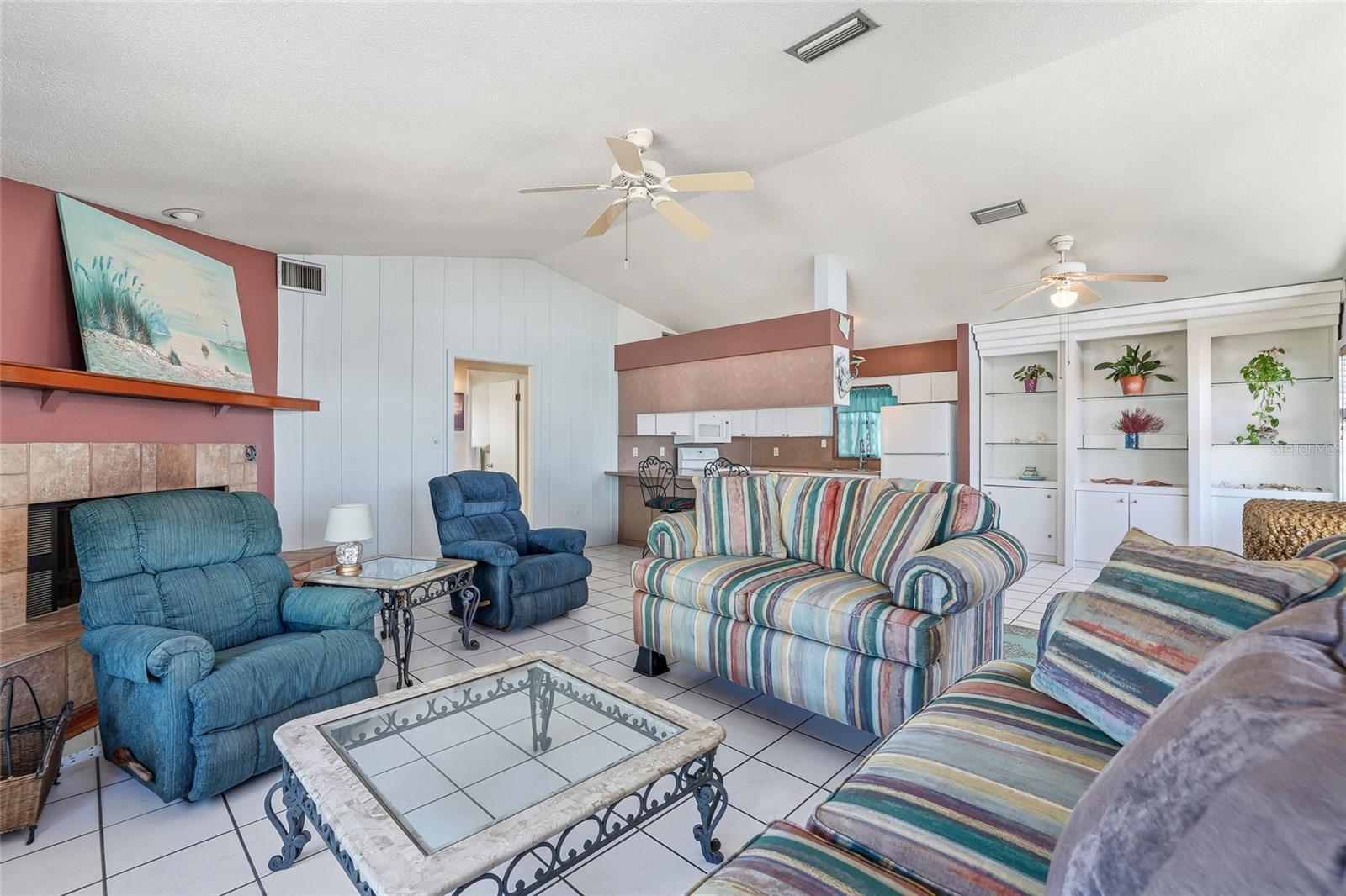 PENGUIN CABANA SUB - Residential