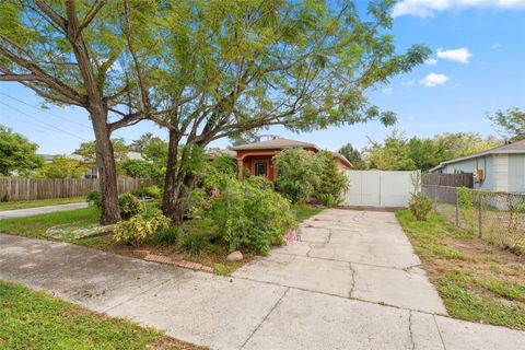 A home in TAMPA