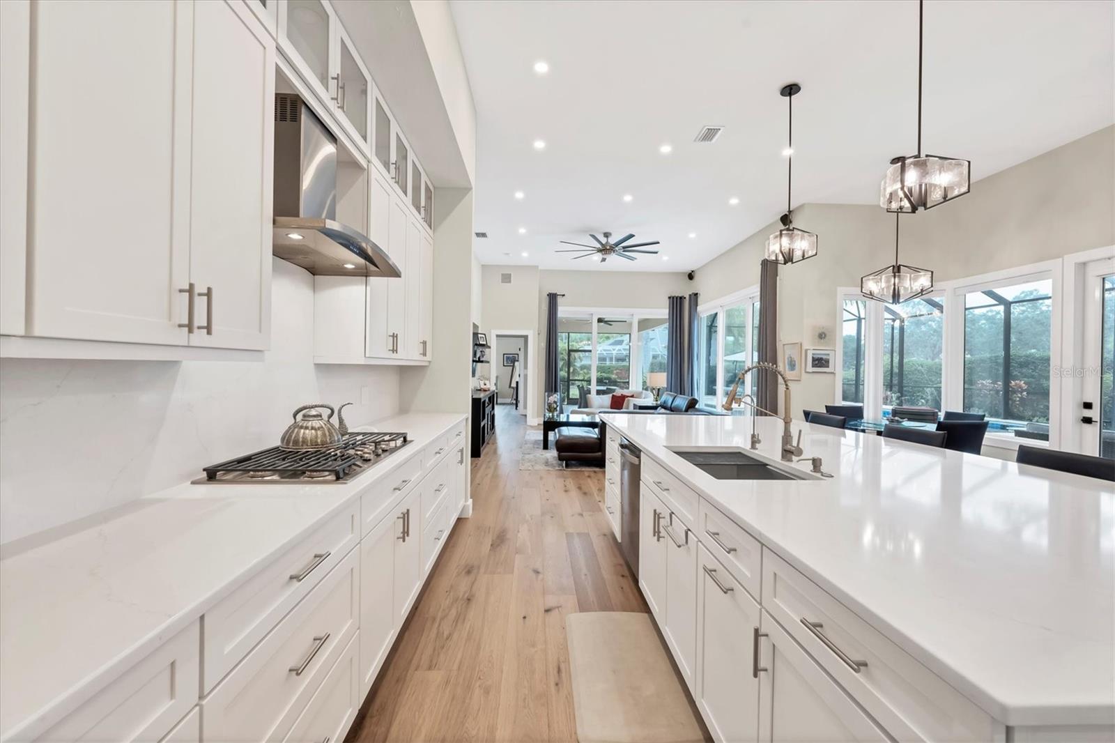 UNIVERSITY PARK - Residential