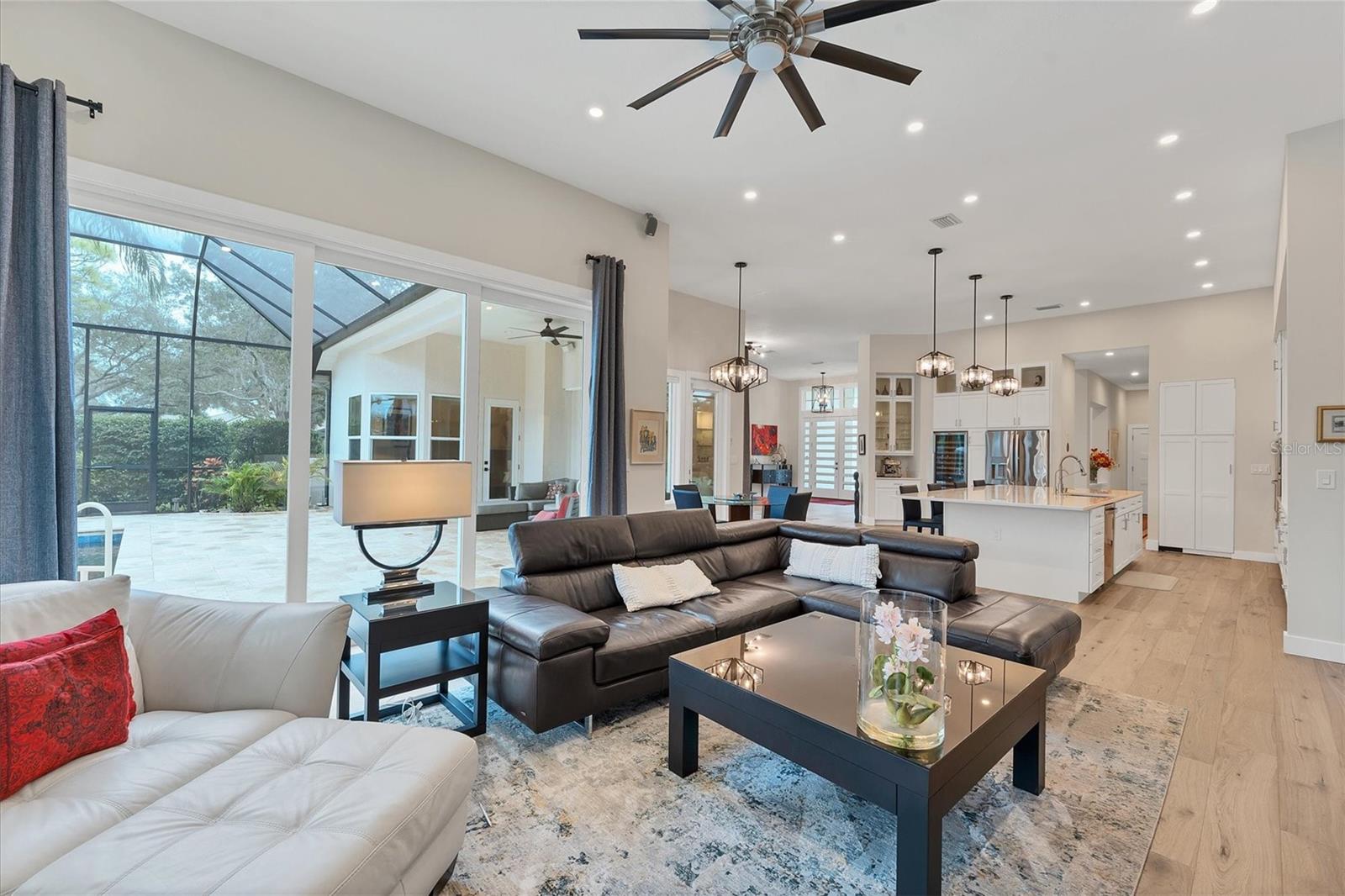 UNIVERSITY PARK - Residential