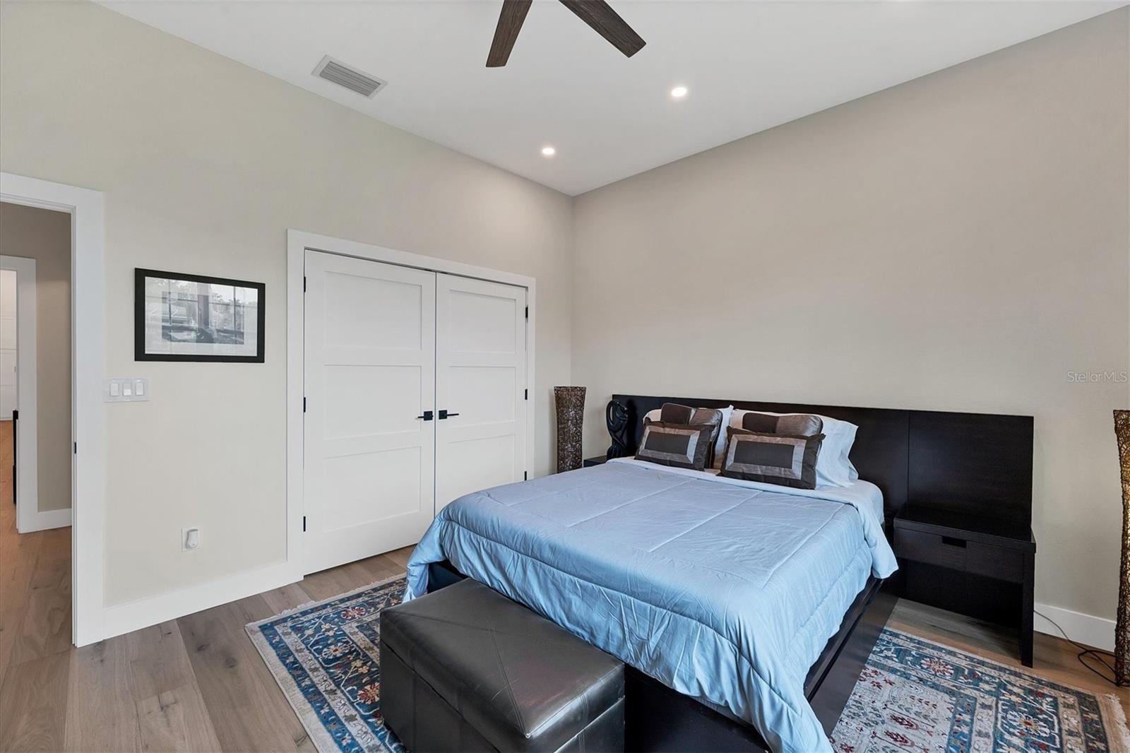 UNIVERSITY PARK - Residential