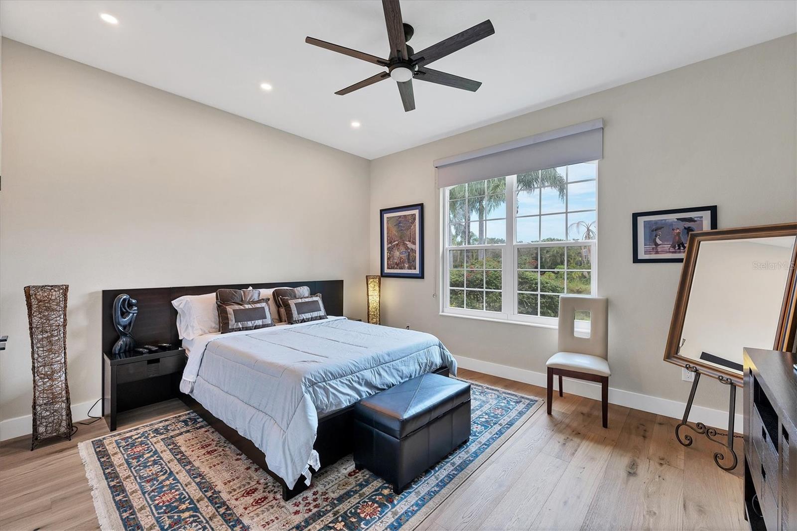 UNIVERSITY PARK - Residential