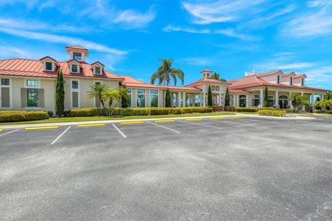 A home in LAKE ALFRED