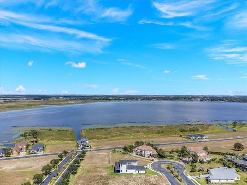 A home in LAKE ALFRED