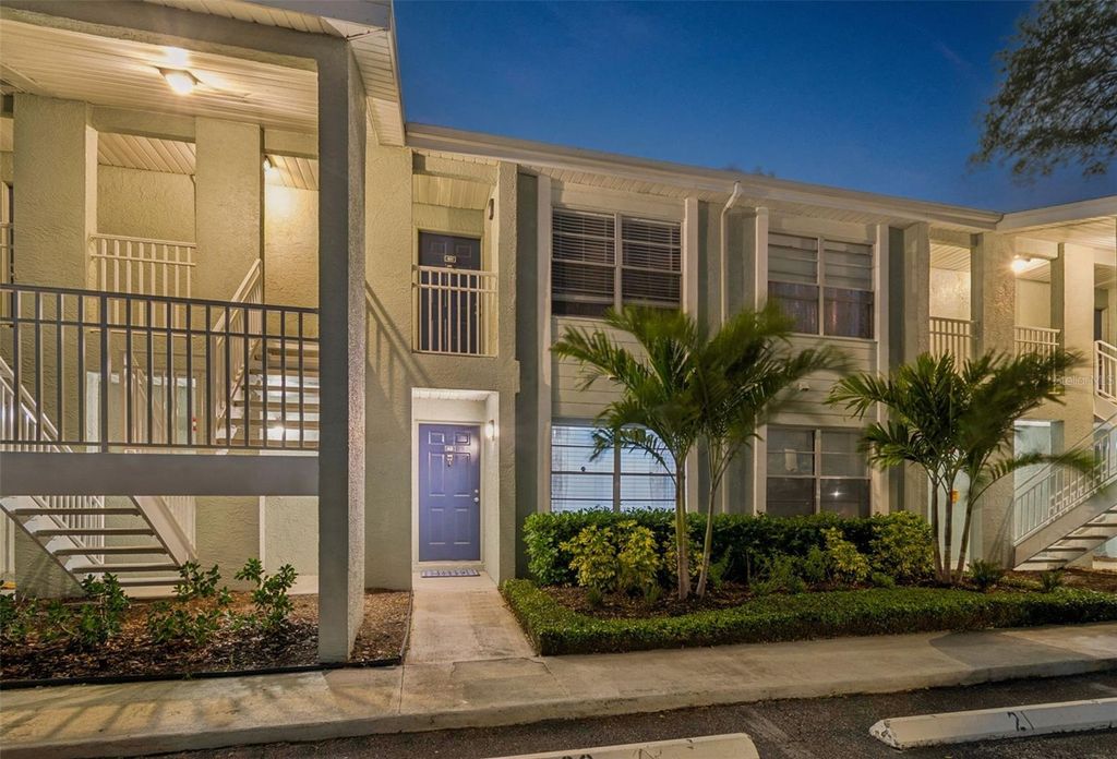 Photo of 5440 S Macdill Avenue #4B, Tampa, FL 33611 (MLS # TB8495991)