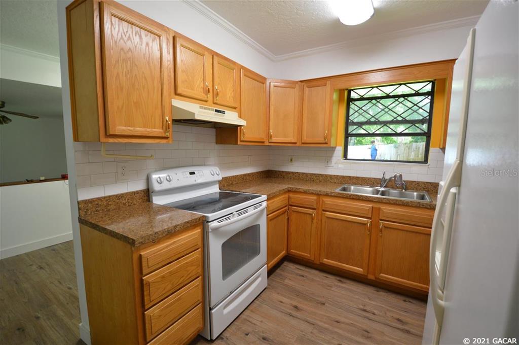 527 NW 101ST TERRACE