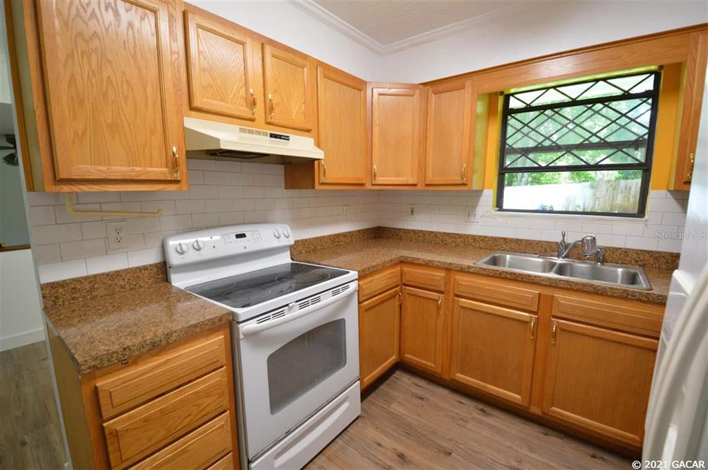 527 NW 101ST TERRACE
