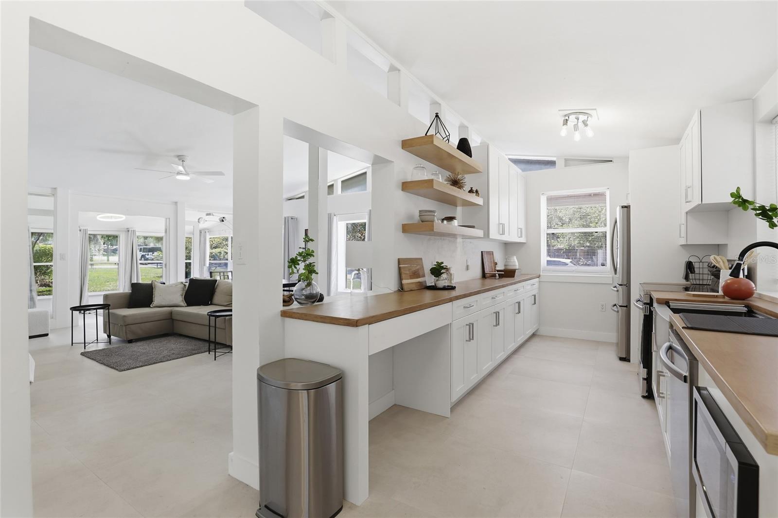 LORRAINE COURT - Residential