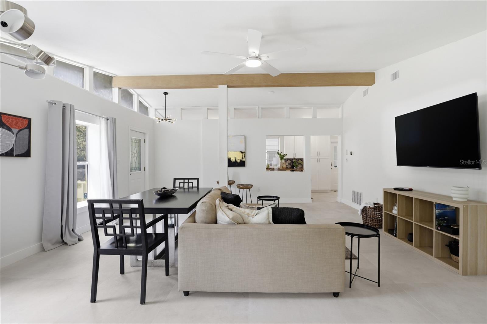 LORRAINE COURT - Residential