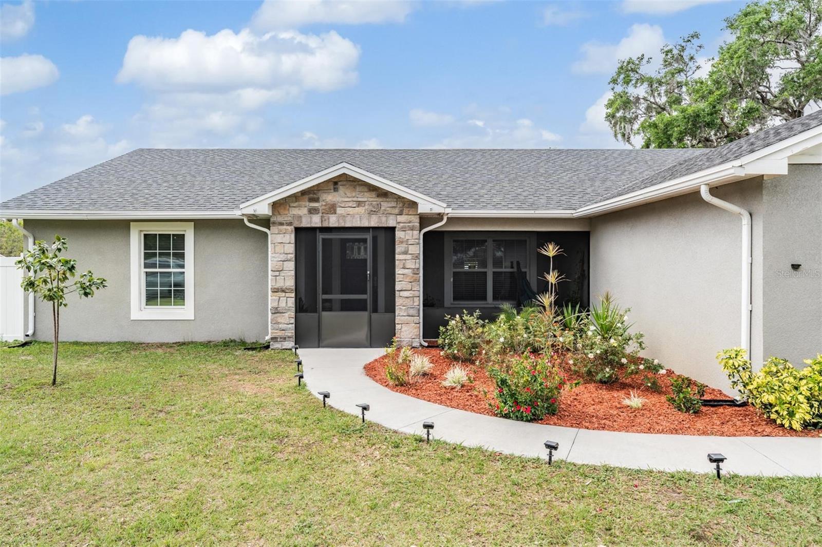 2155 THOMPSON ROAD