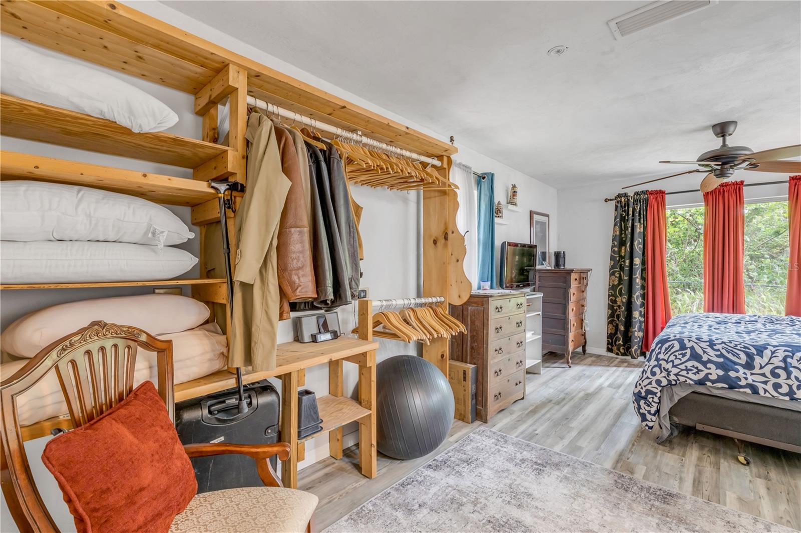 TURNBULL SHORES LTS 01-99 INC - Residential