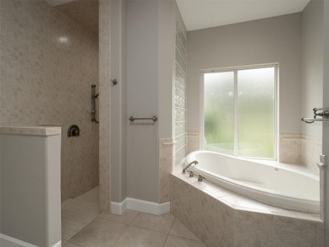 Tiny photo for 11901 NW 83rd Terrace, Reddick, FL 32686 (MLS # OM688360)