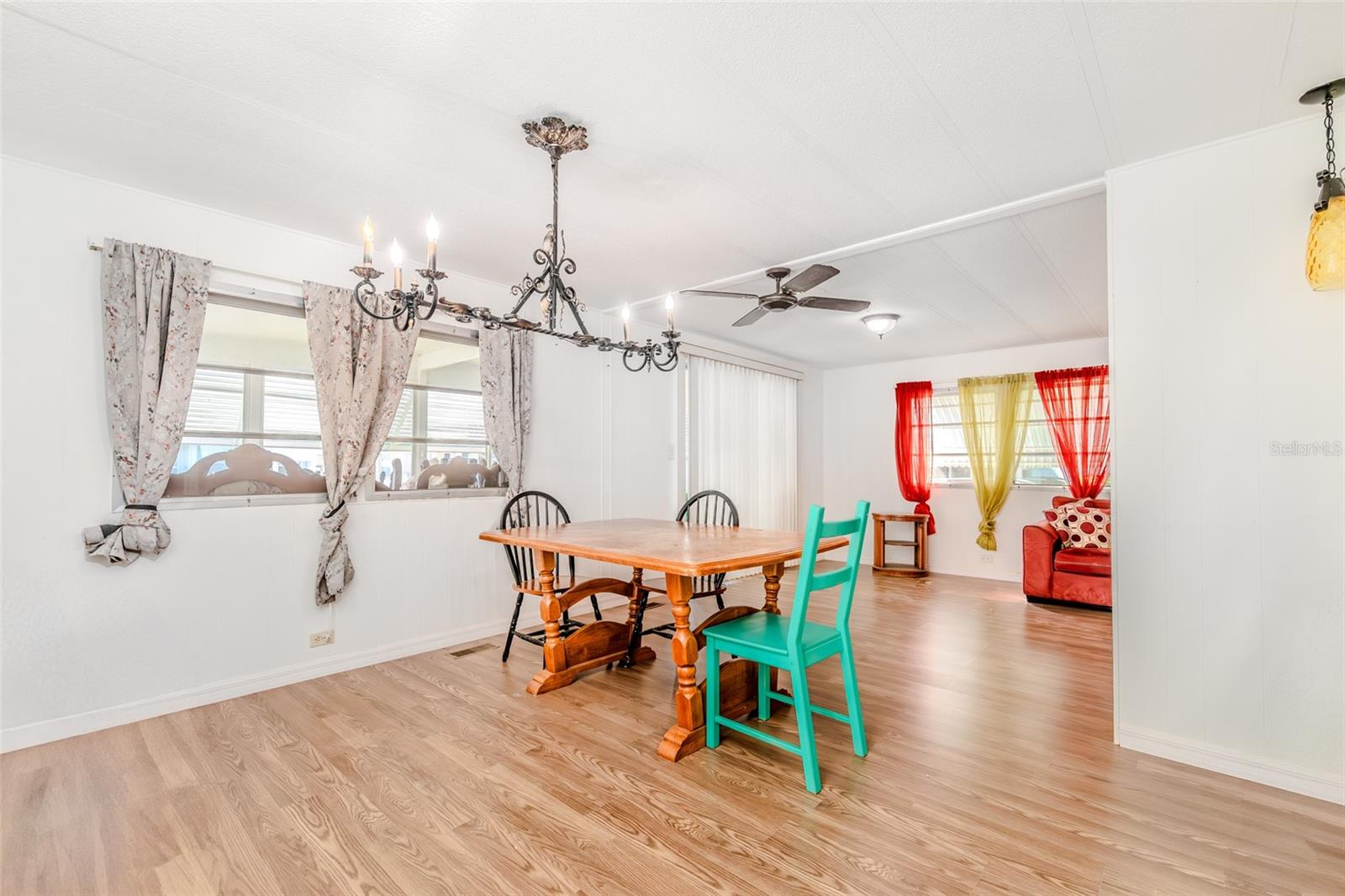 CLERMONT EMERALD LAKES CO-OP LT 01 - Residential