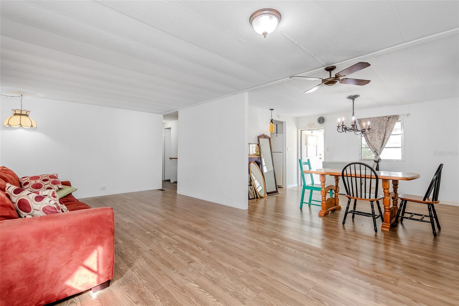 CLERMONT EMERALD LAKES CO-OP LT 01 - Residential