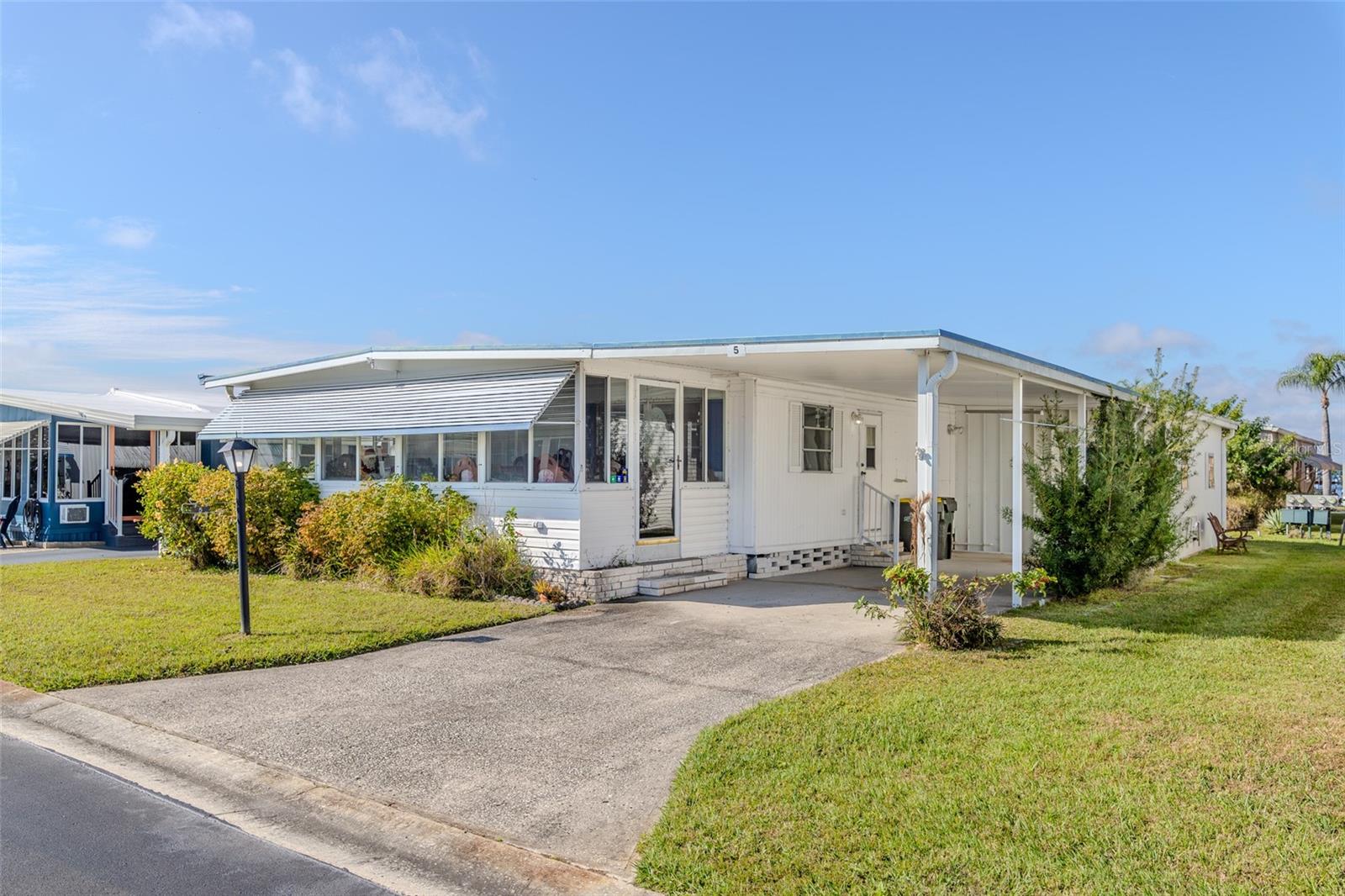 CLERMONT EMERALD LAKES CO-OP LT 01 - Residential