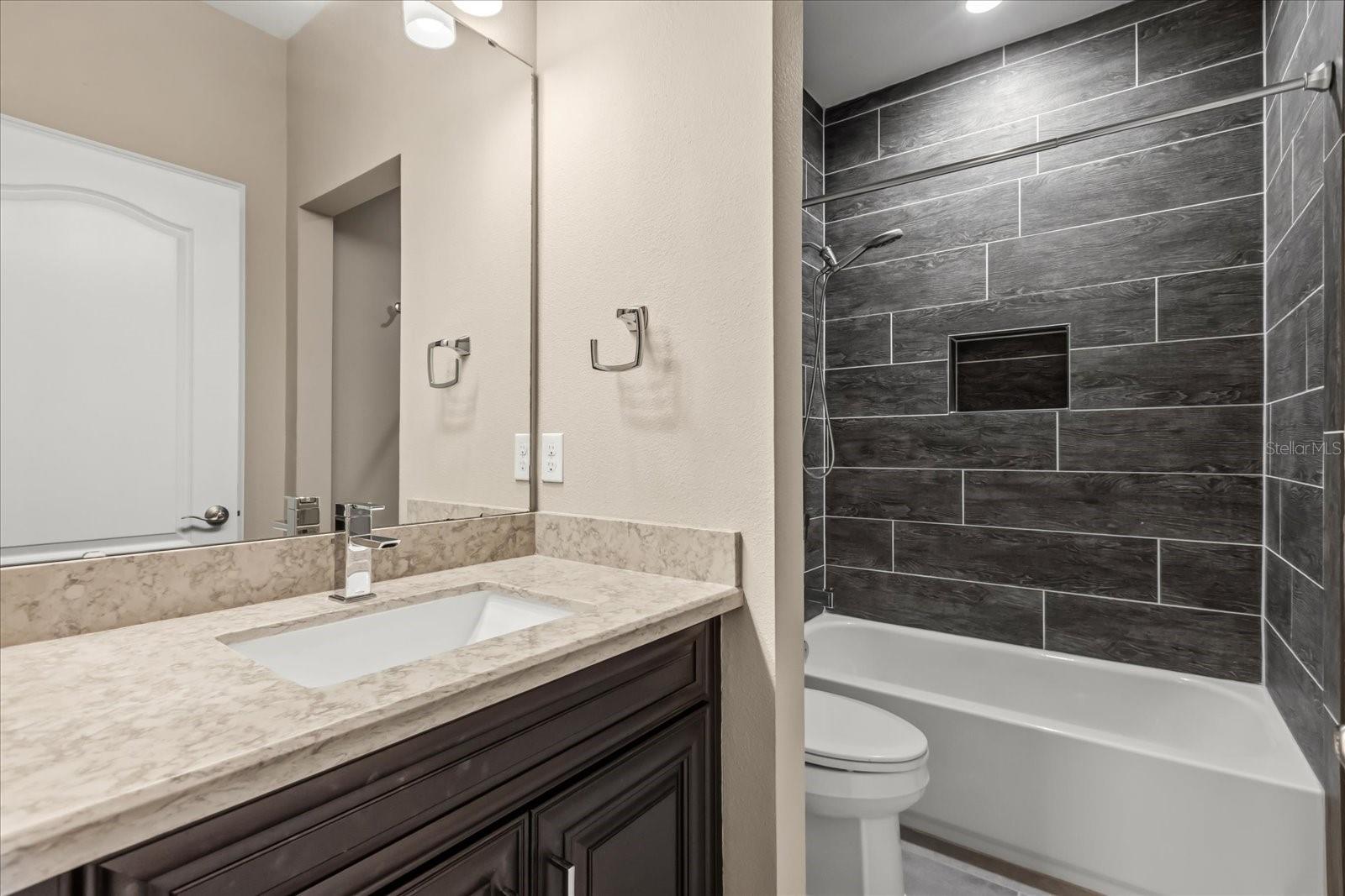 OVERLOOK 2/HAMLIN PH 1 & 6 - Residential