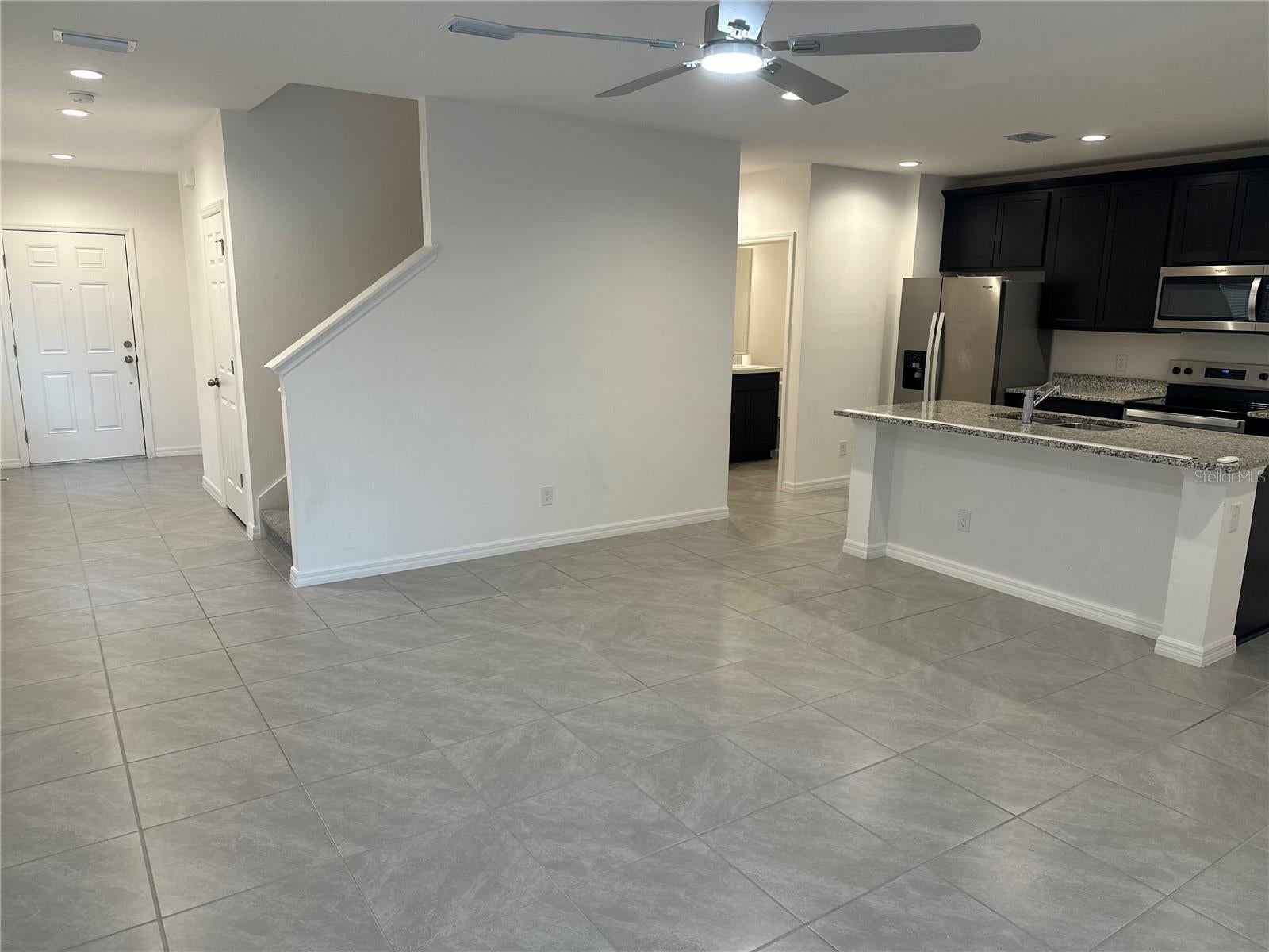 189 GLASS ONION DRIVE