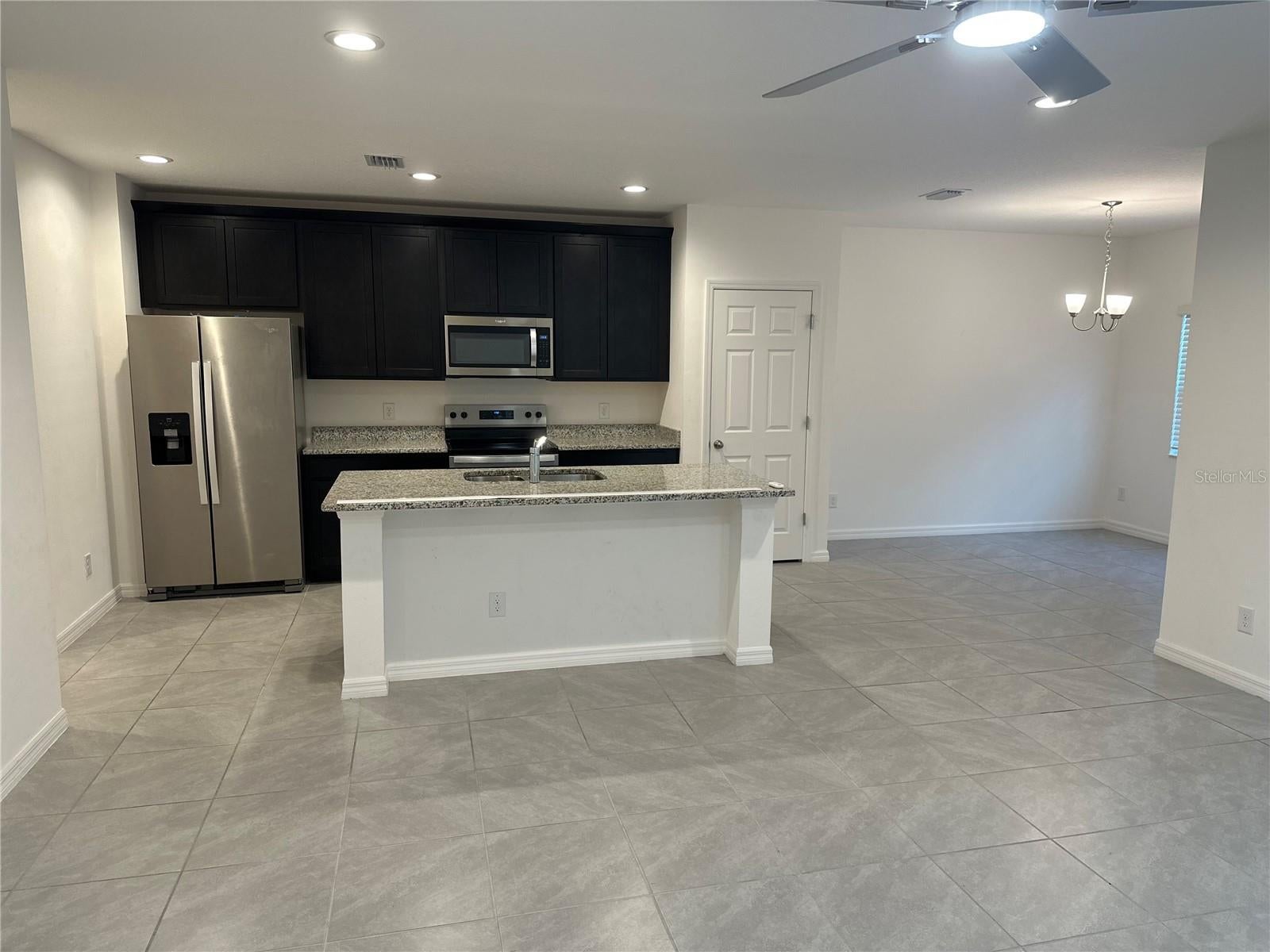 189 GLASS ONION DRIVE