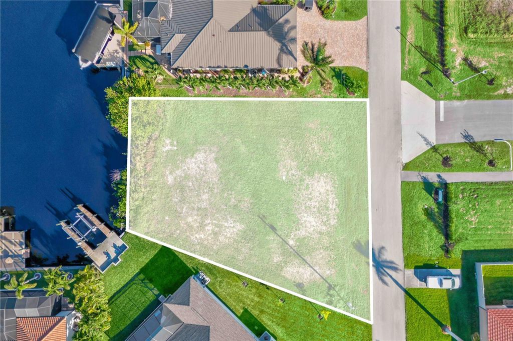Photo of 2719 SW 43rd Terrace, Cape Coral, FL 33914 (MLS # A4669495)