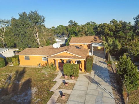 A home in LONGWOOD