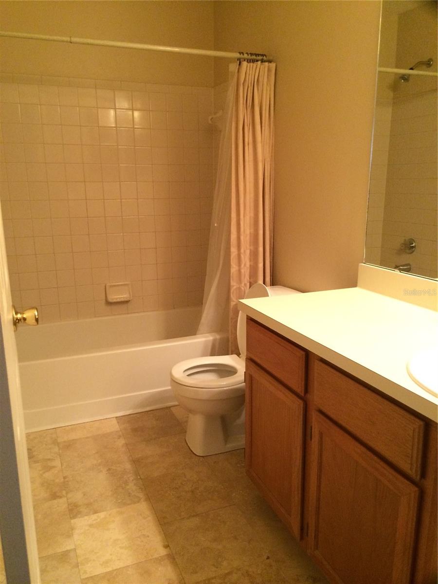 696 YOUNGSTOWN PARKWAY 312