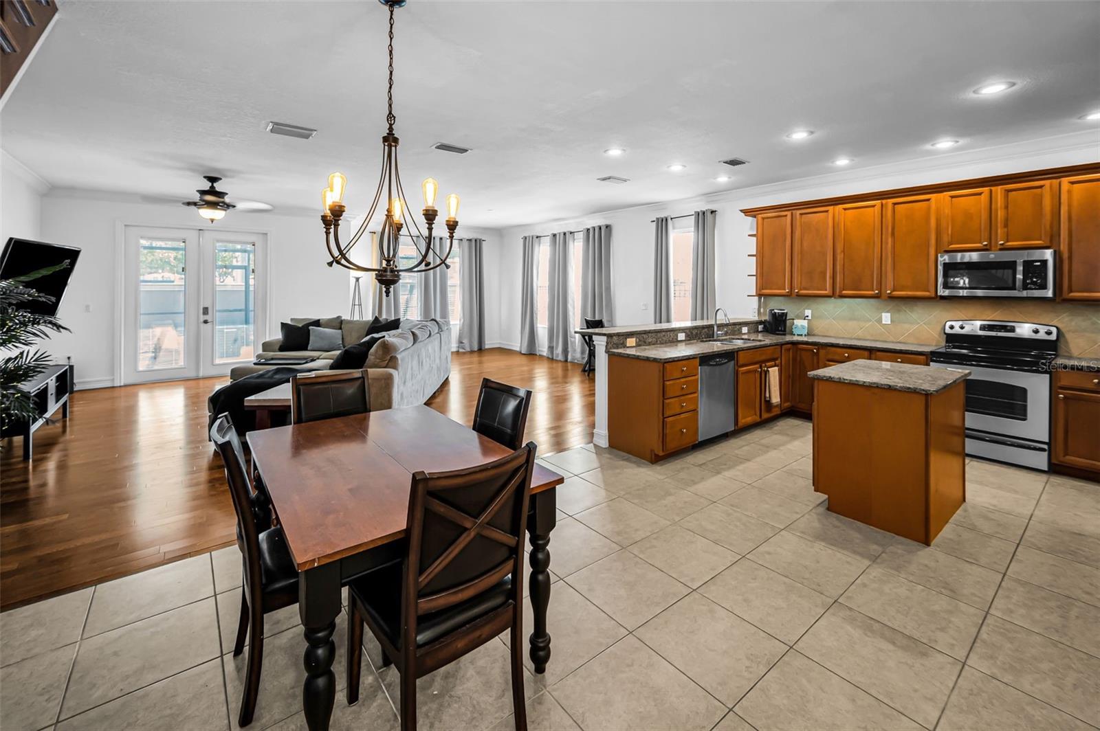 VILLAS OF SAN MARINO AT PALM HARBOR - Residential