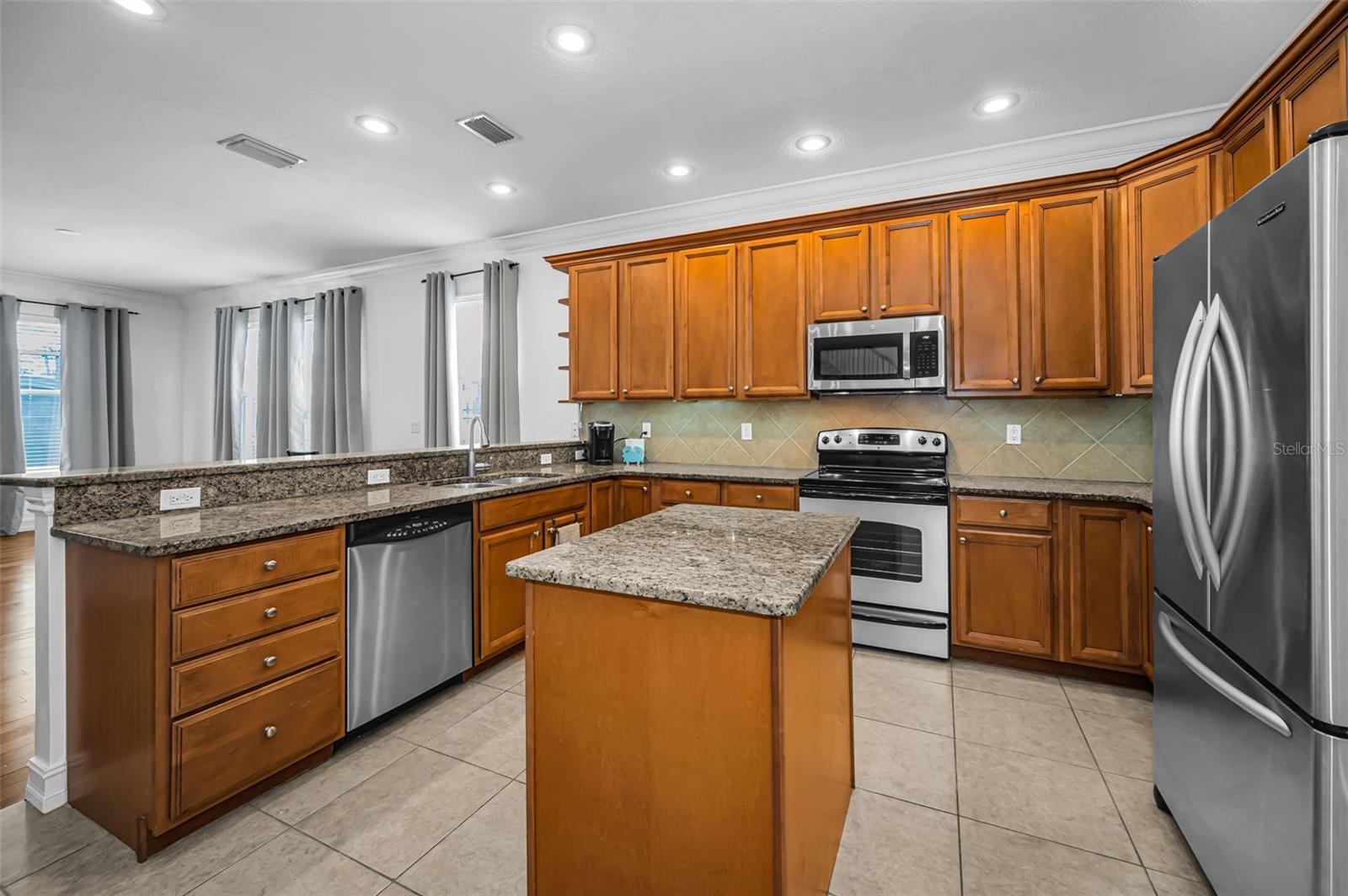 VILLAS OF SAN MARINO AT PALM HARBOR - Residential