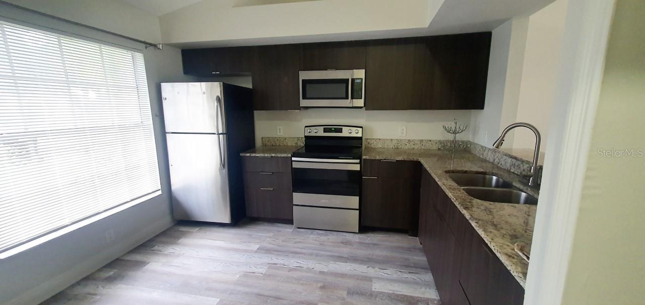 1215 BAREFOOT BAY DRIVE