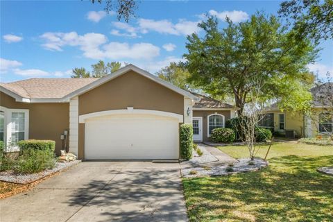 Photo of 6200 Topsail Road, Lady Lake, FL 32159 (MLS # G5094340)