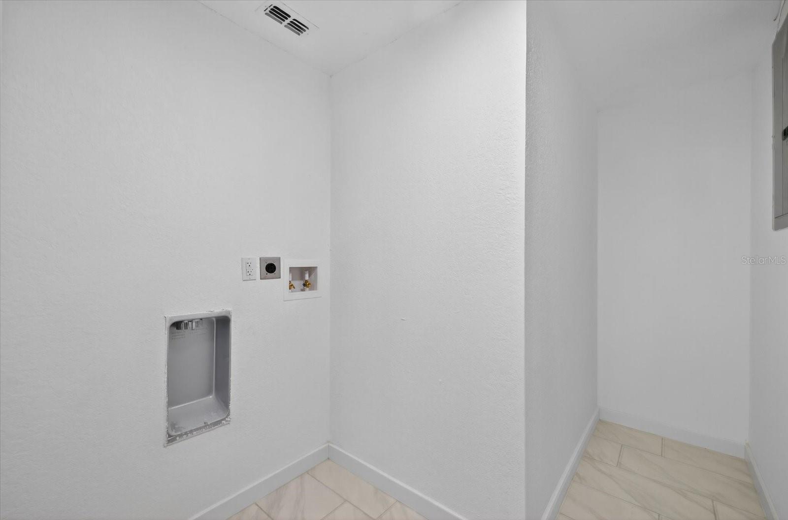 WOODVALLEY UNIT 2 - Residential