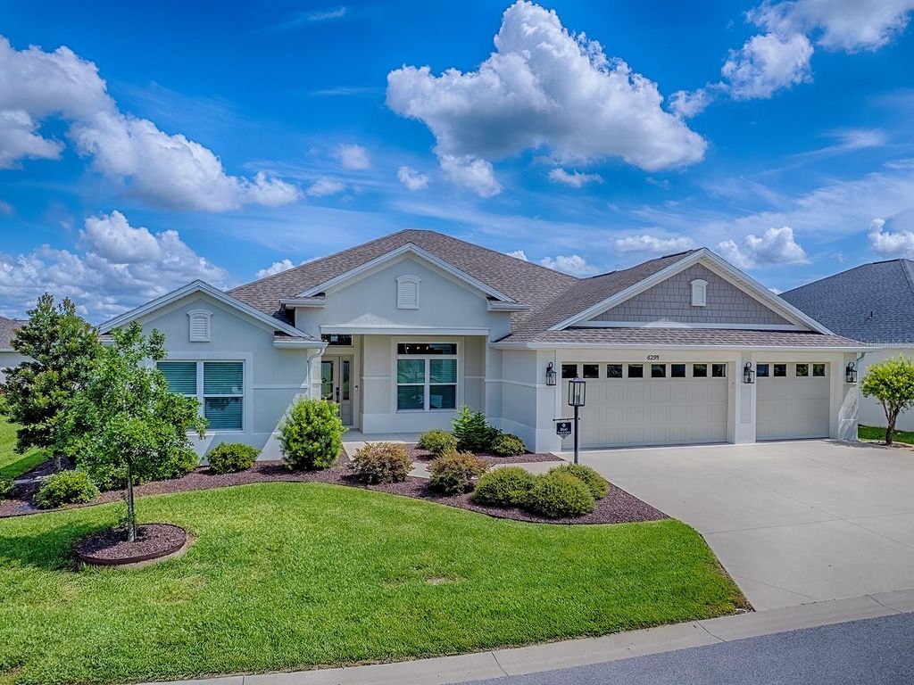 Photo of 6295 Danielson Loop, The Villages, FL 32163 (MLS # G5098966)