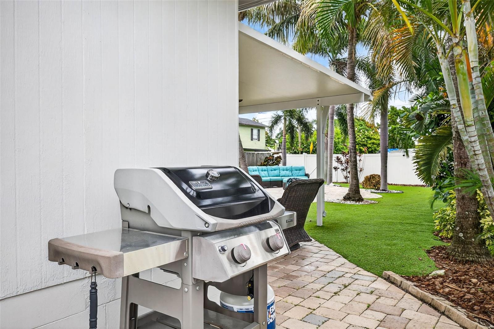 NORTH ST PETERSBURG - Residential Lease