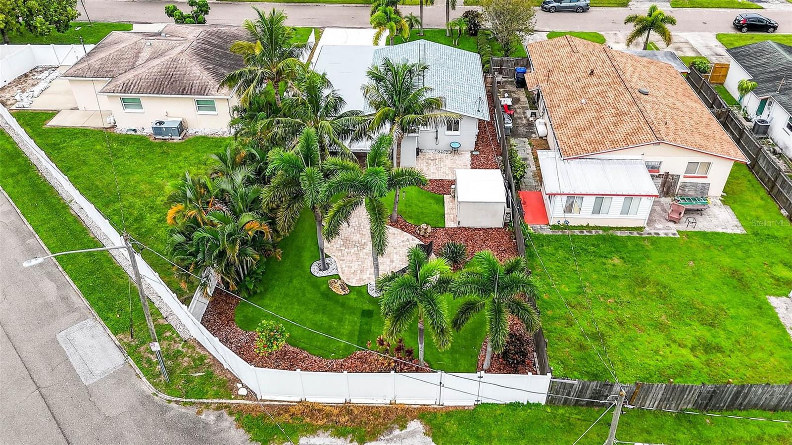 NORTH ST PETERSBURG - Residential Lease