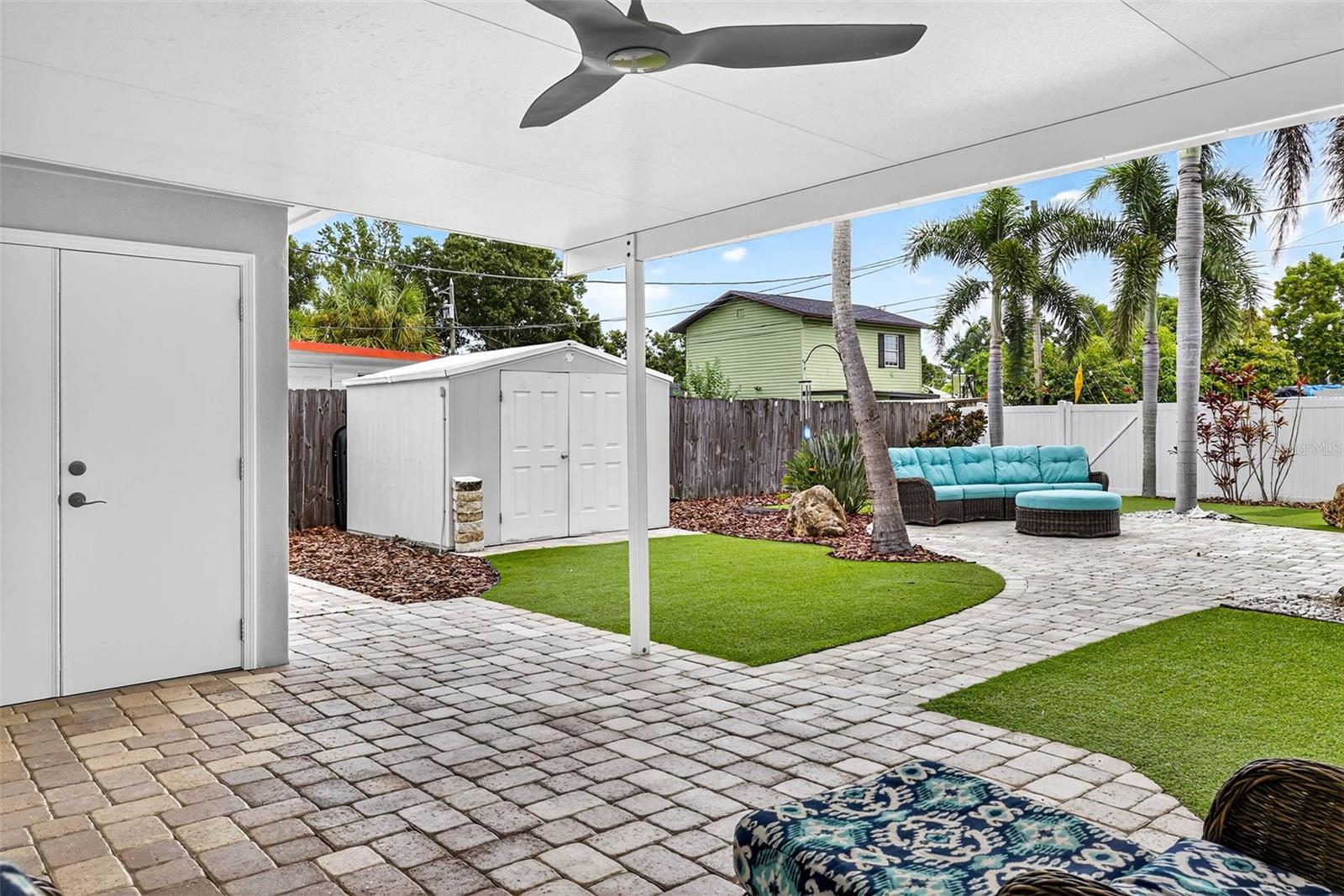 NORTH ST PETERSBURG - Residential Lease