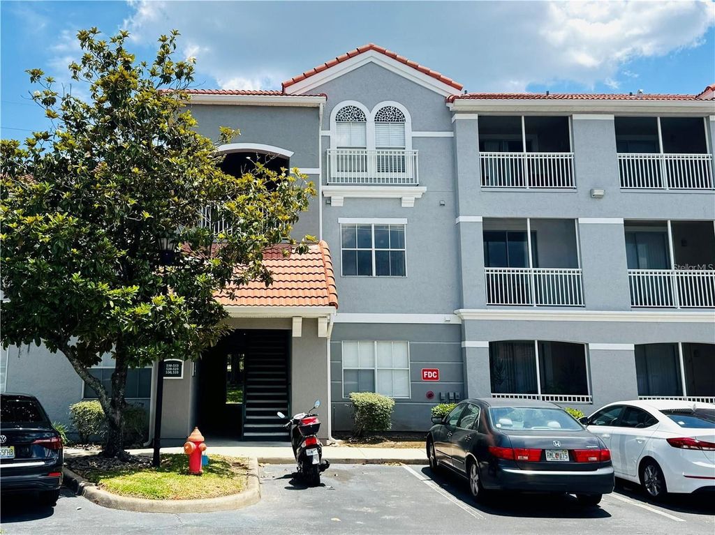 Photo of 18001 Richmond Place Drive #523, Tampa, FL 33647 (MLS # TB8508656)