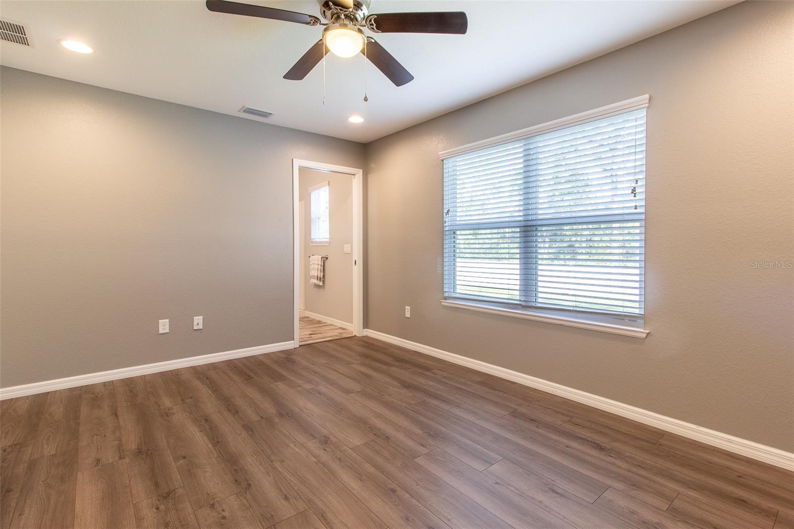 MARION OAKS UN 05 - Residential