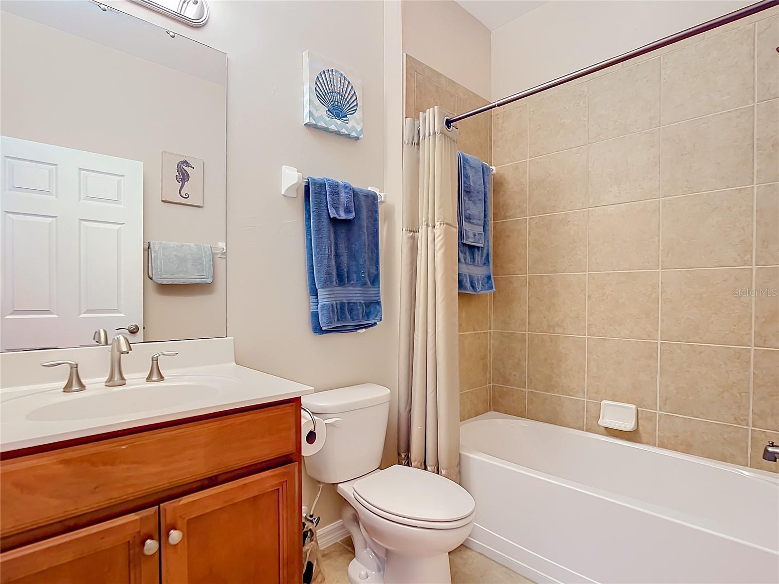 VENTURA VILLAGE - Residential