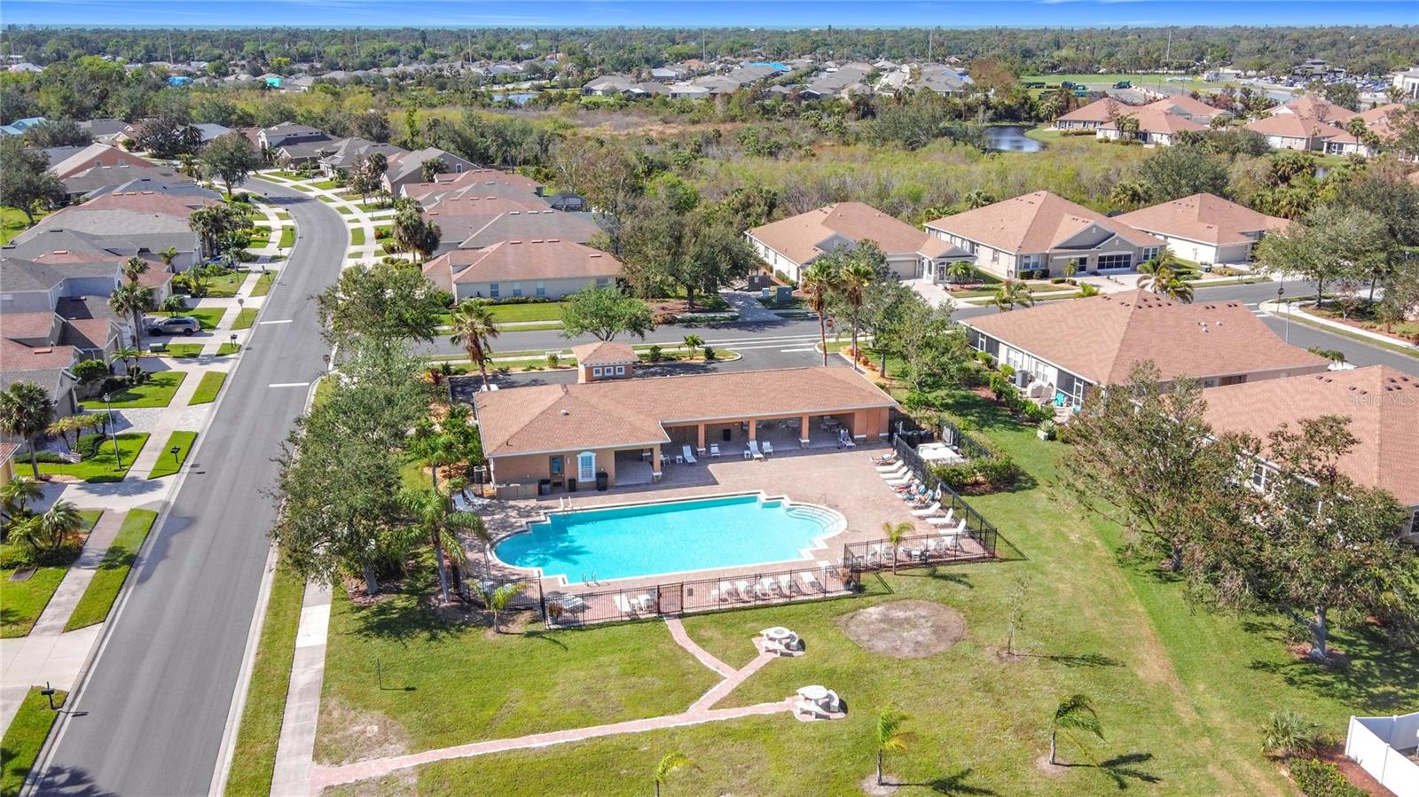 VENTURA VILLAGE - Residential