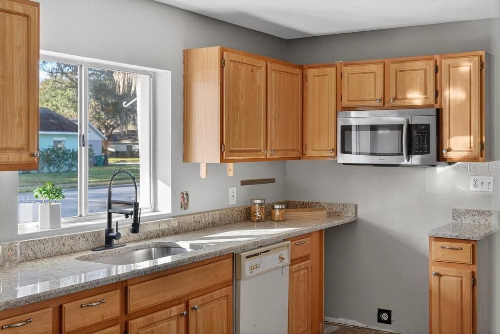 Photo of 3015 Stella Maria Place, Orlando, FL 32827 (MLS # O6370309)