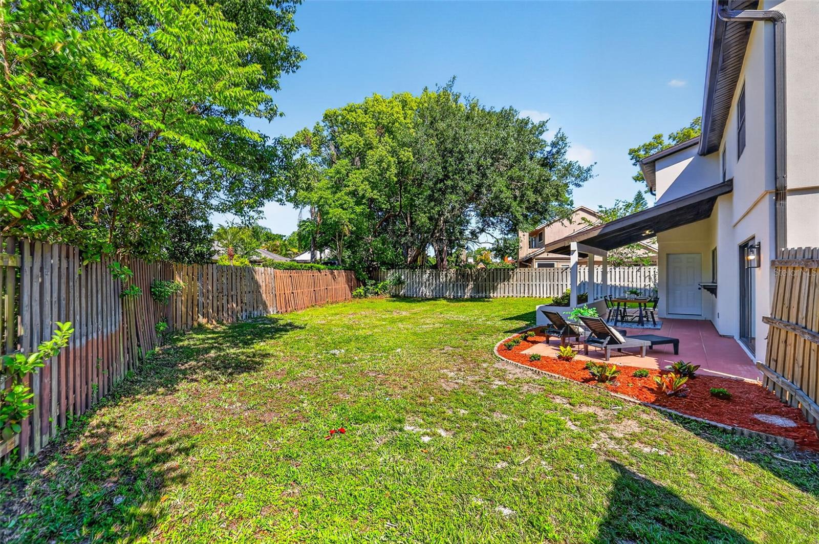 CARROLLWOOD VILLAGE SEC 1 - Residential