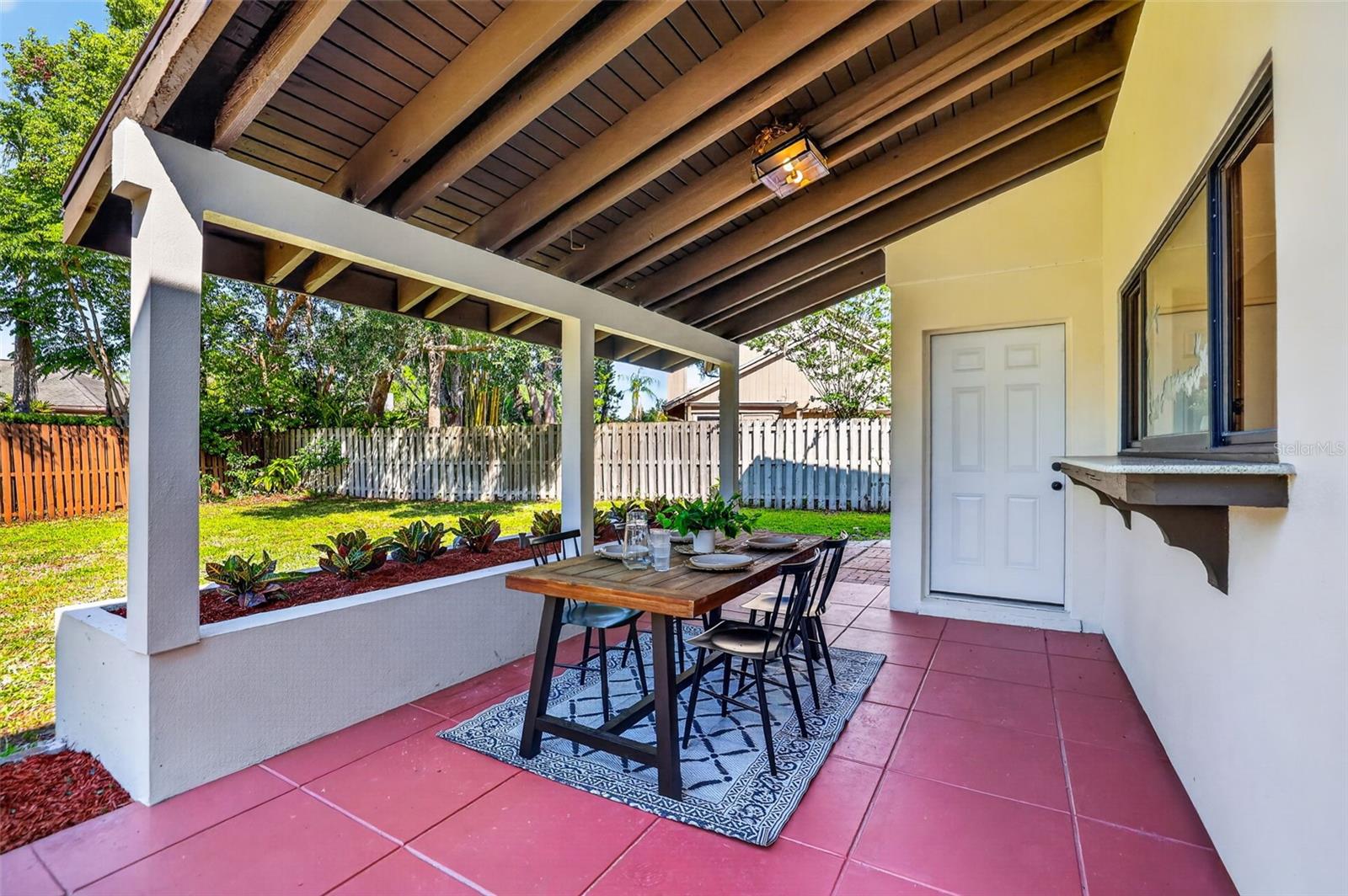 CARROLLWOOD VILLAGE SEC 1 - Residential