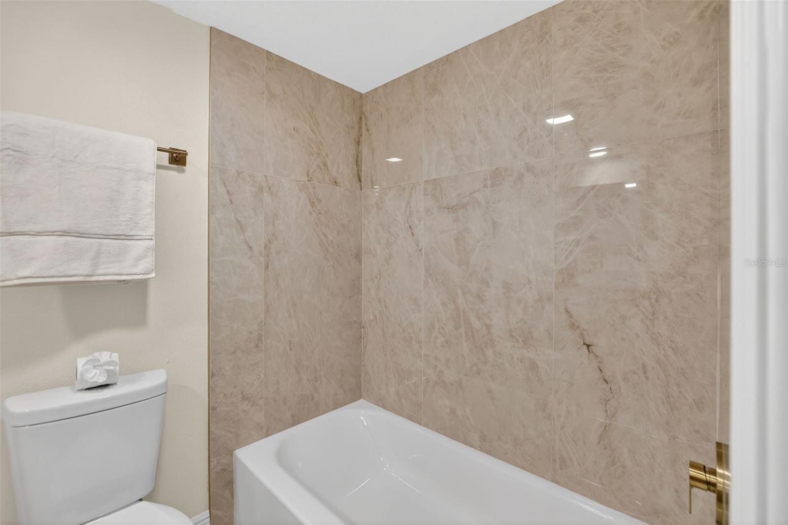 CARROLLWOOD VILLAGE SEC 1 - Residential