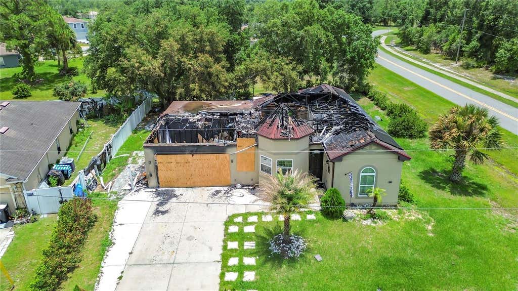 Photo of 521 Mallard Court, Kissimmee, FL 34759 (MLS # S5152171)