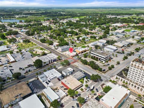 Photo of 1 W Central Avenue, Lake Wales, FL 33853 (MLS # K4903636)
