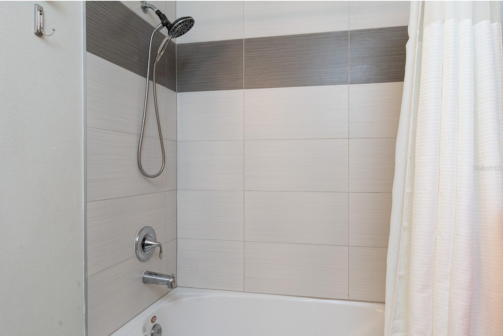 RETREAT AT SILVER CREEK SUB - Residential